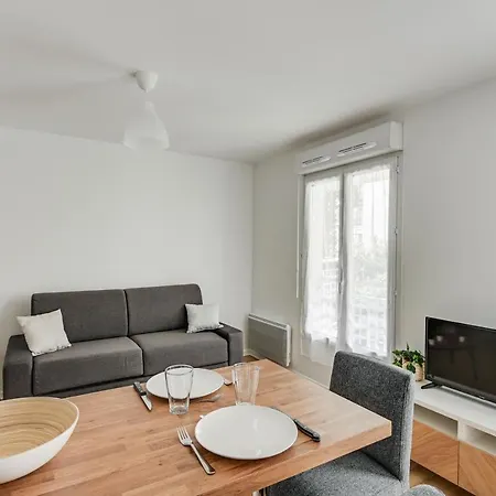 La Vallee-chatenay Malabry Apartment *